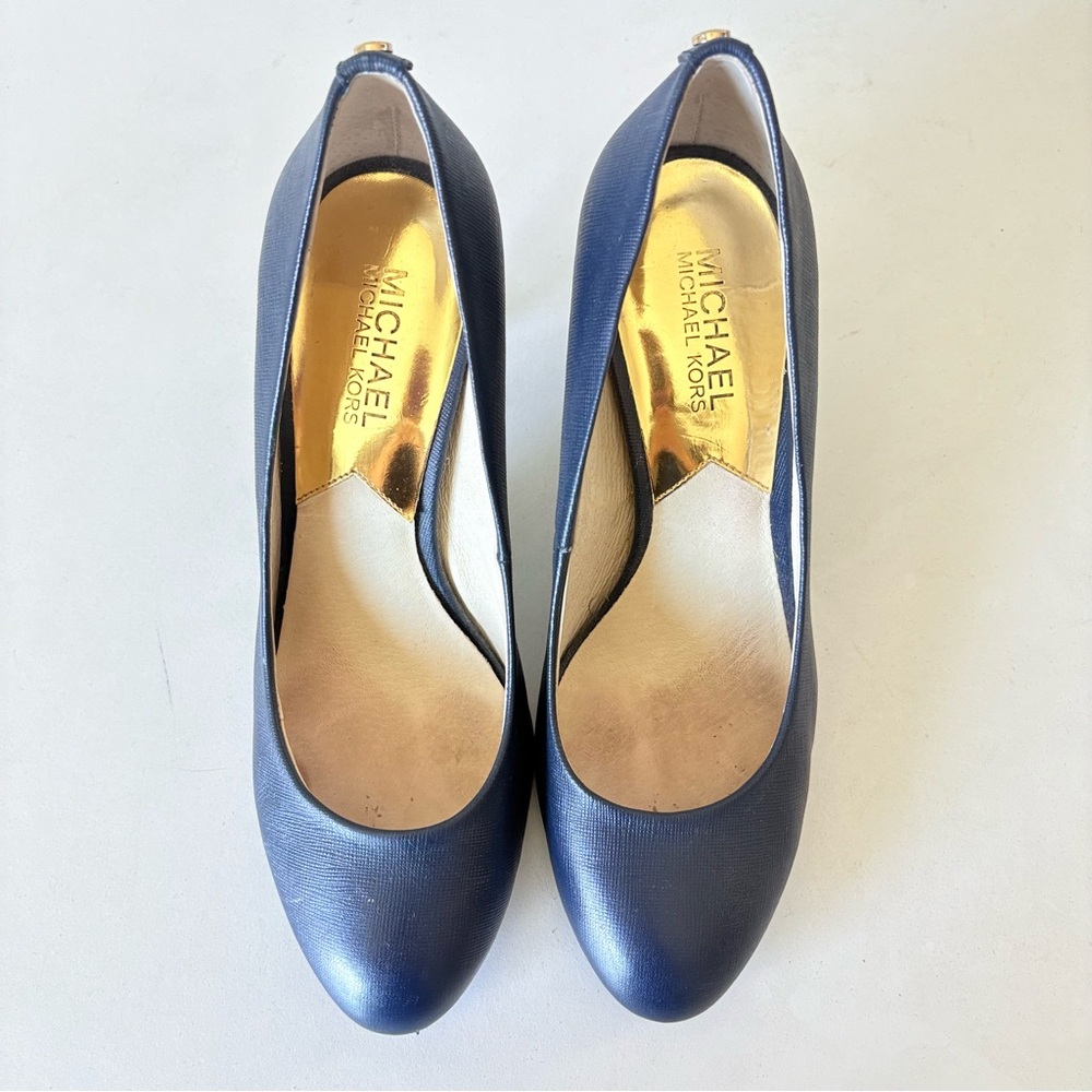 Michael Kors Flex Navy Blue Leather 3.25” High Heels Pumps Women’s Size 7 W